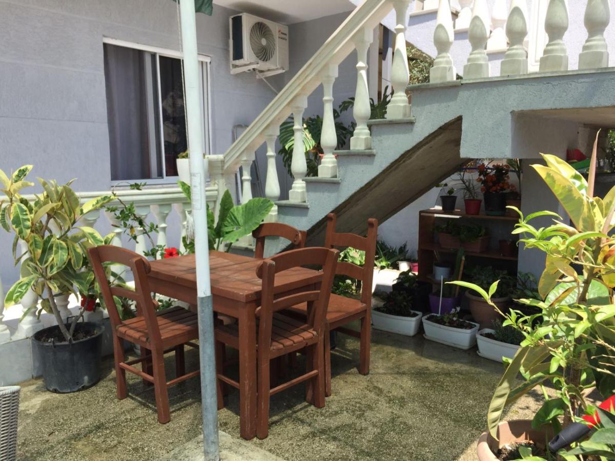 Appartamento Cosyy House Vlorë Esterno foto