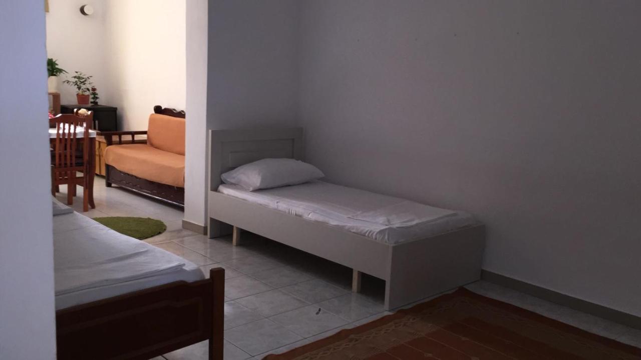 Appartamento Cosyy House Vlorë Esterno foto